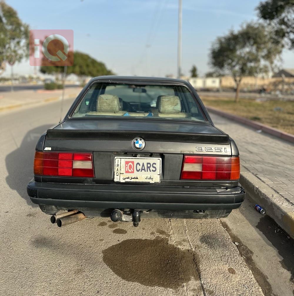 بي ام دبليو الفئة 3